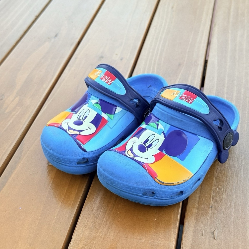 CROCS DISNEY Mickey Colorblock Clog Ocean/Nautica Navy Child 6/7